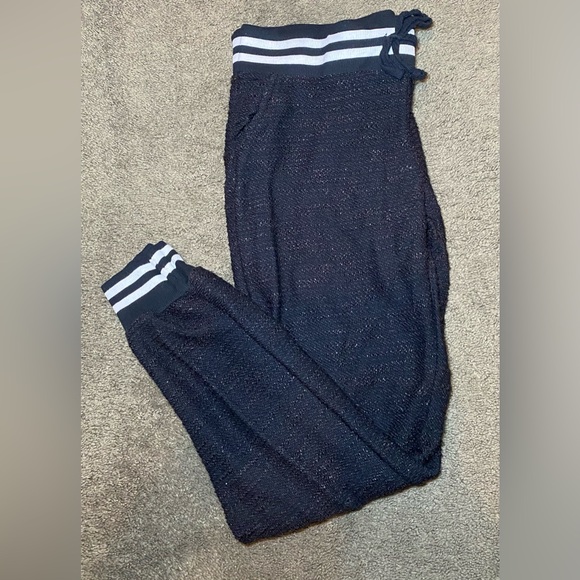 Almost Famous Juniors' Cargo Pocket Joggers, Black, XL‎ - Picture 2 of 3